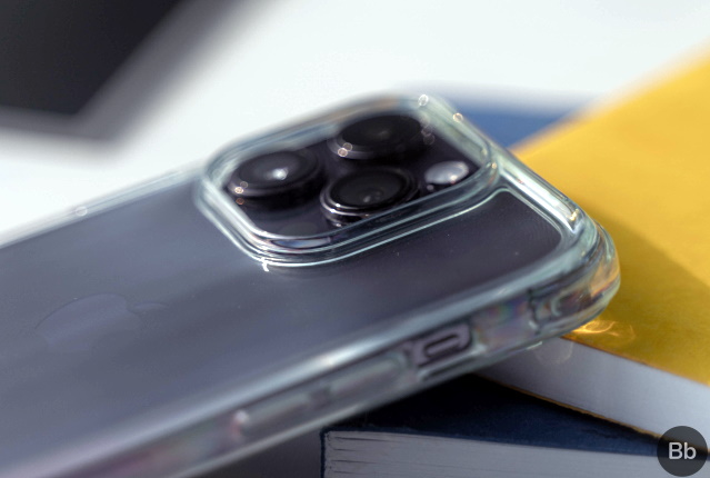 ద్వంద్వ రక్షణ - కెమెరా పెదవి